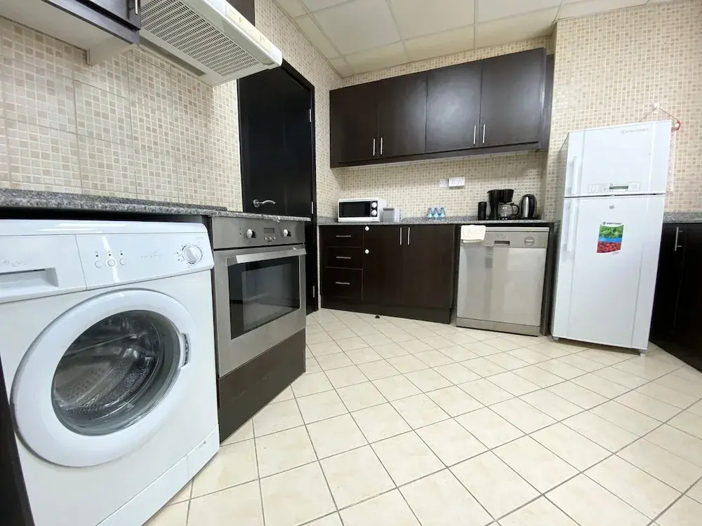 Stunning 3BR Apt. with panoramic Marina views