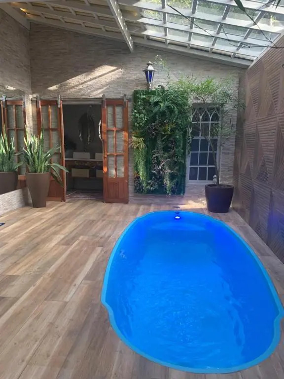 Hospedagem Casadalee chalé com piscina privativa aquecida e Apartamento sem piscina