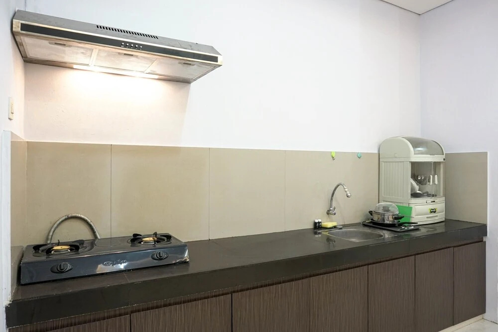 Best Location @ 3br Puri Garden Apartment by Travelio