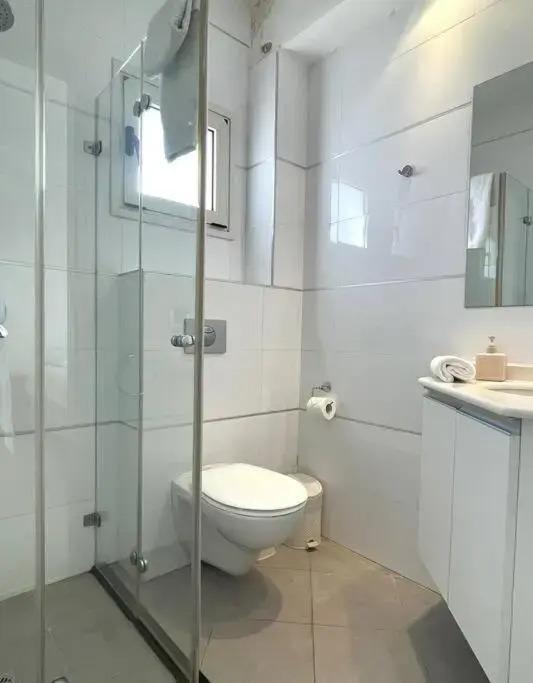 Sunny 3BR Apartment Golf Residence