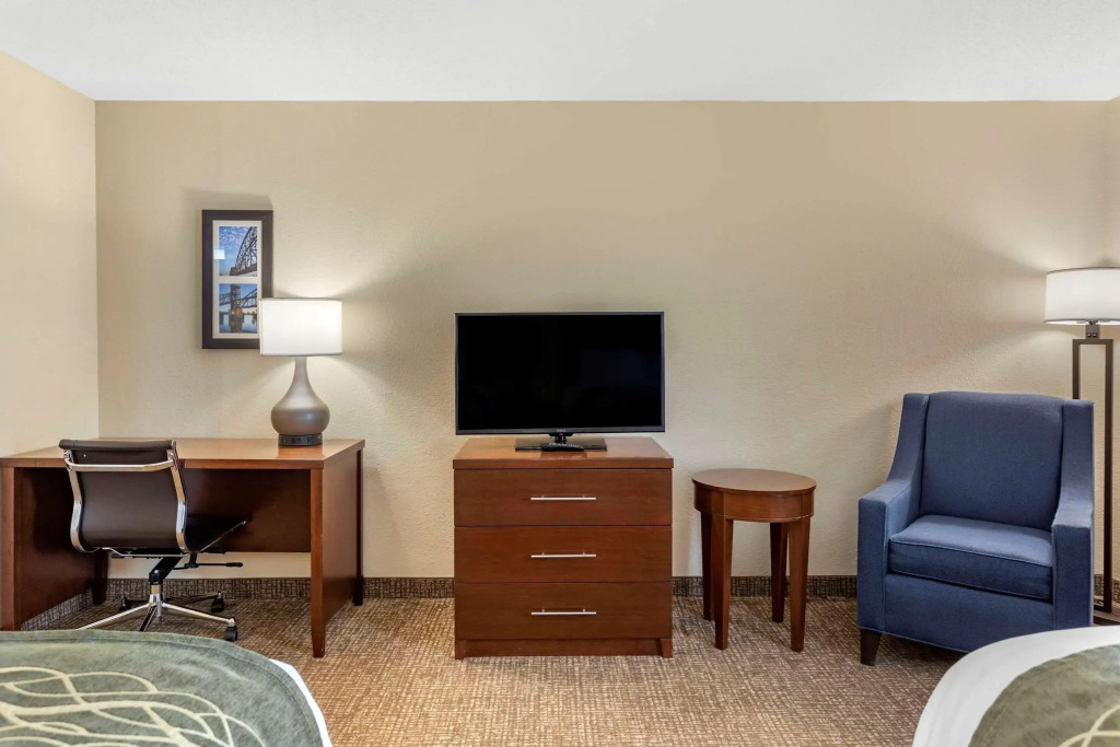 Comfort Inn & Suites Little Rock Airport