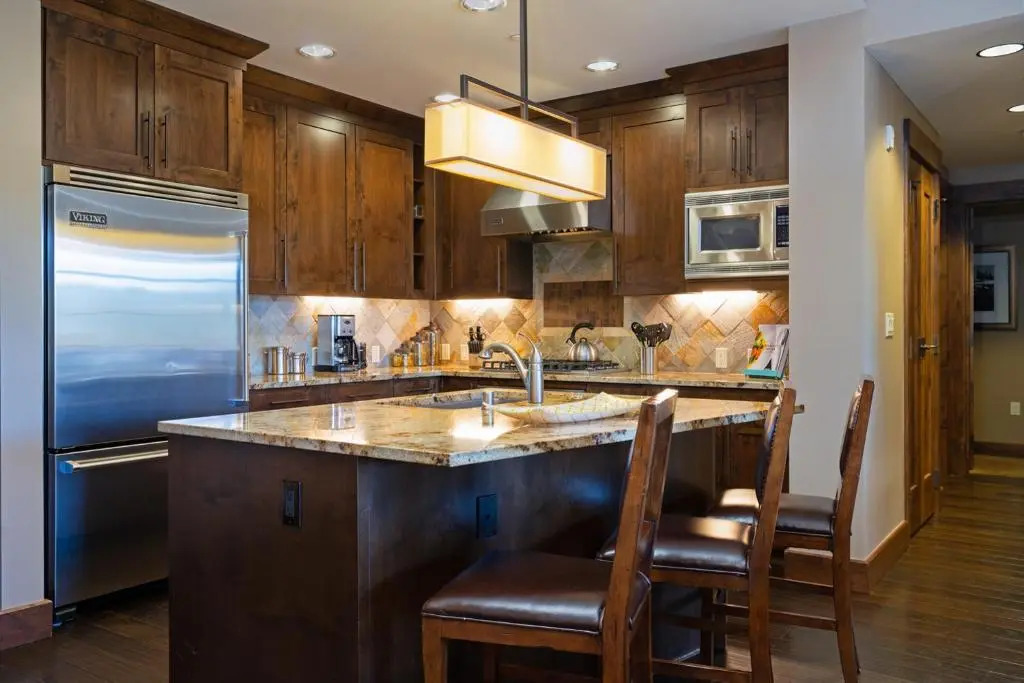 Luxury Village at Northstar Residence w/ Ski Valet - Northstar Lodge 304