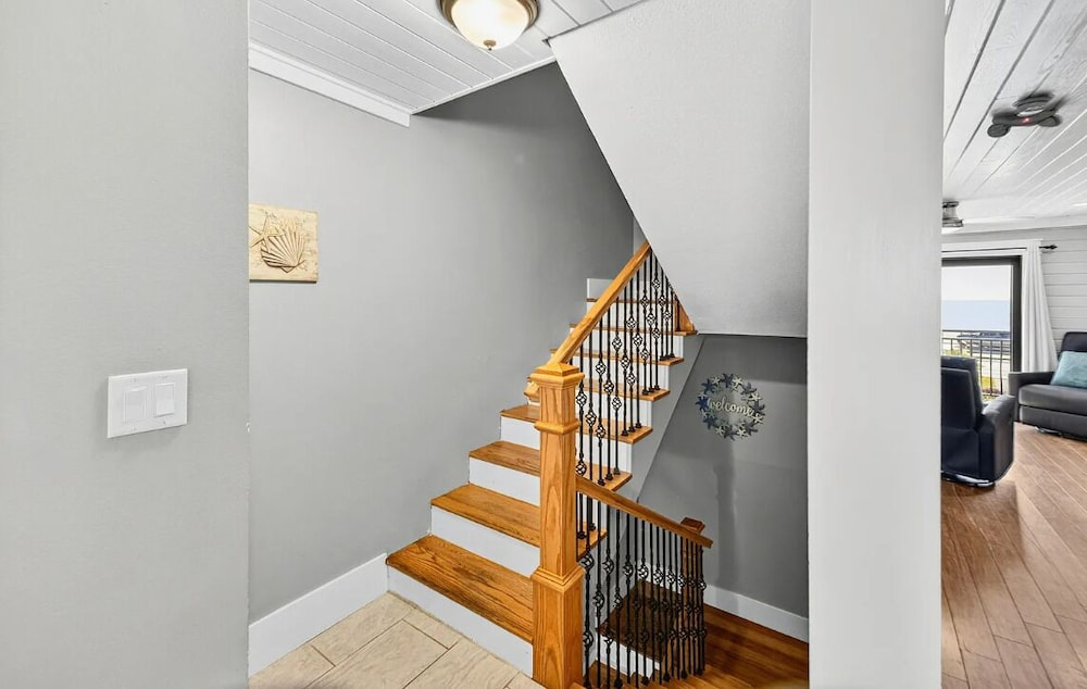 Costa Vista Townhouse #13