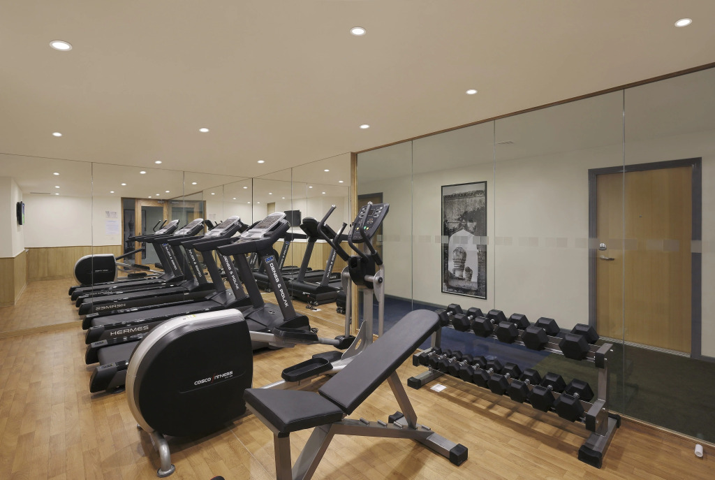 Holiday Inn Express Hyderabad Banjara Hills by IHG
