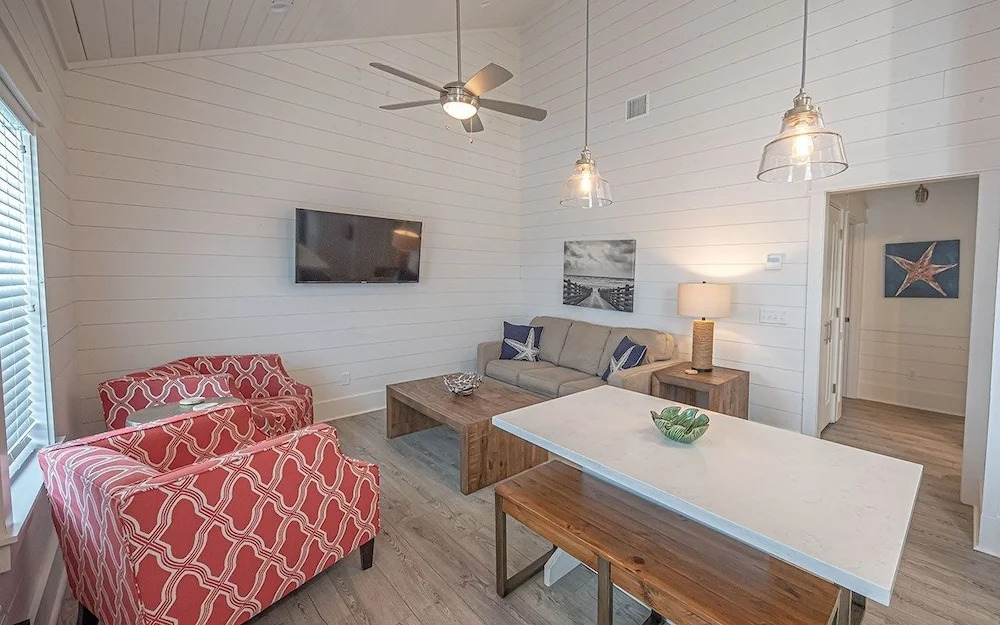 Old Town Unit 15 2 Bedroom Cottage