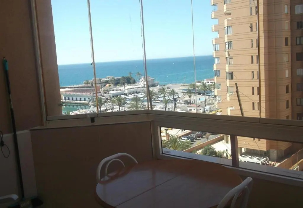 Sunny studio with seaview