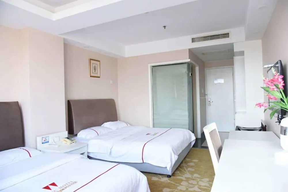 Jiaxing ShiMao Inn