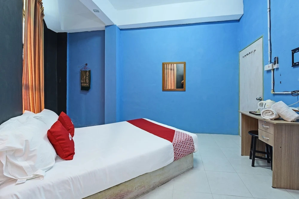 OYO 90720 Sky Garden Inn