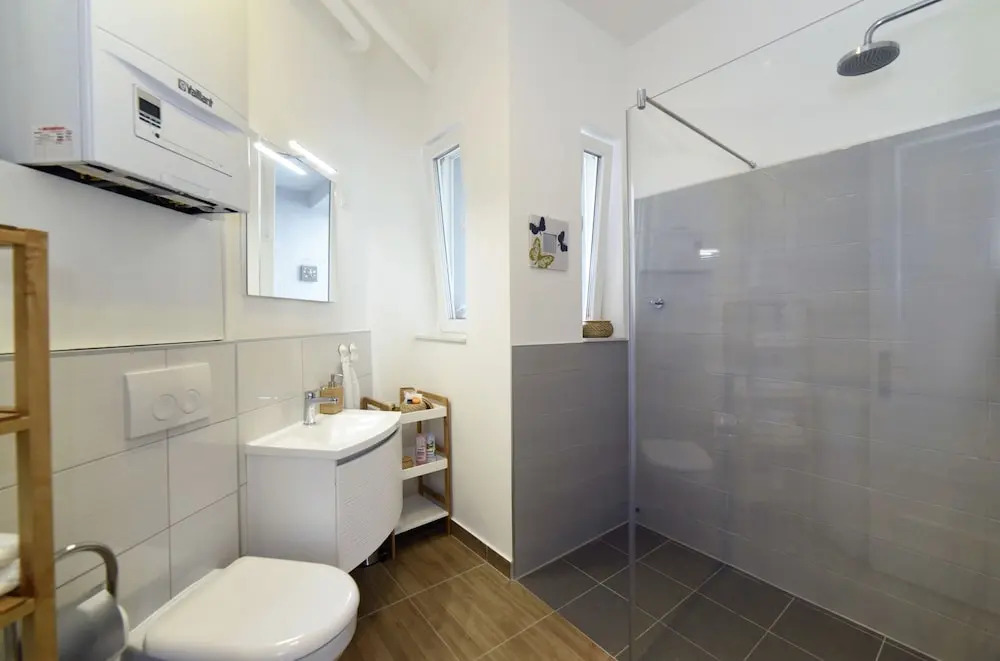 Sunny Apartment