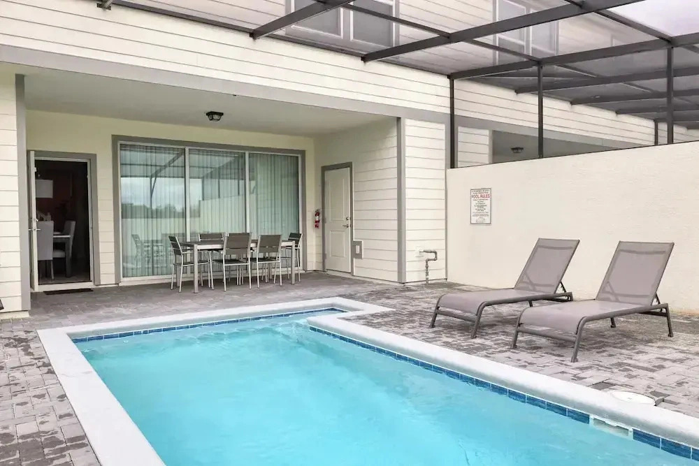 5 Bed Luxury Solterra Resort Holiday Home