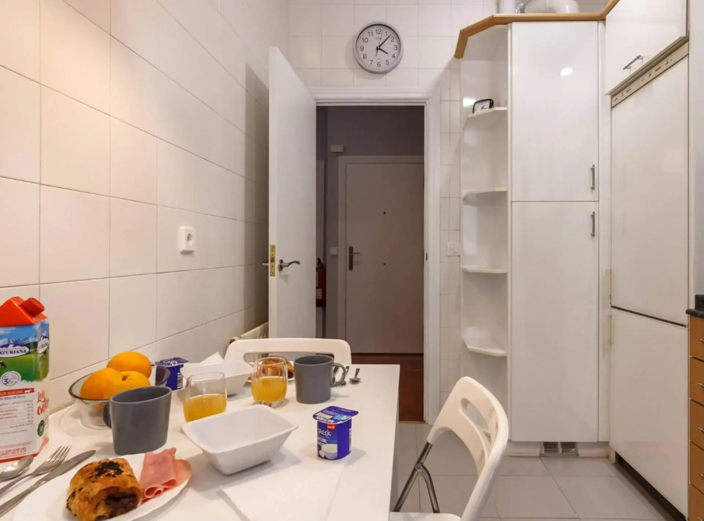 Prestancia apartament by the urban hosts