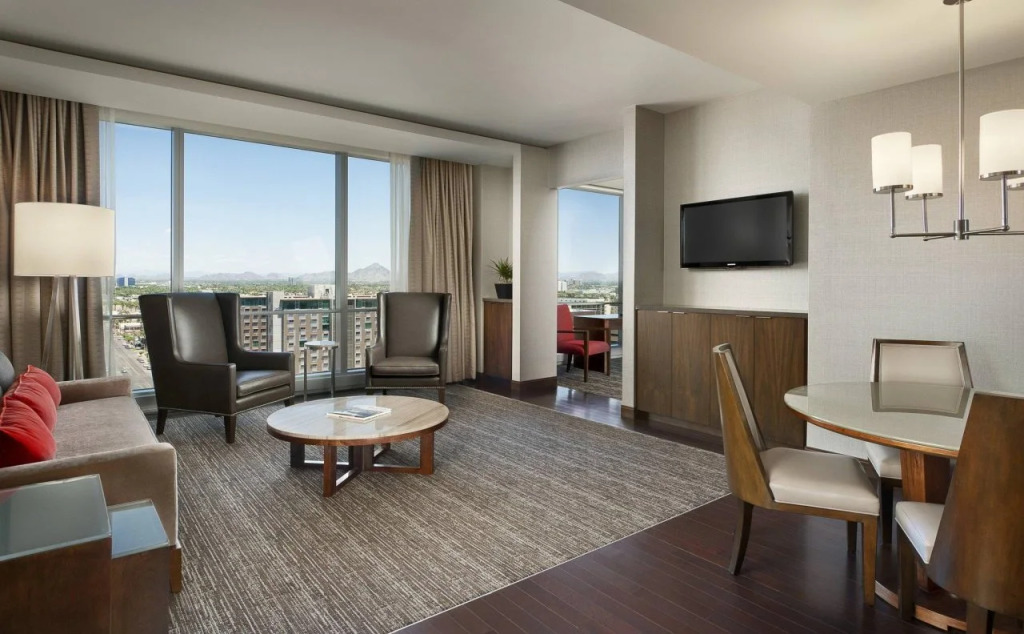The Westin Phoenix Downtown