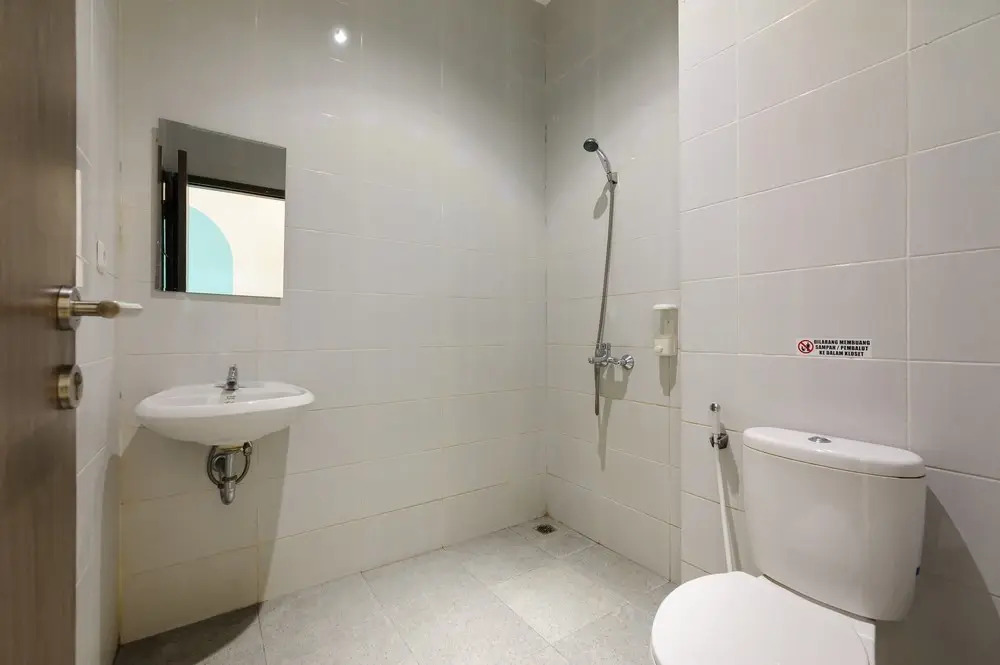 Sans Hotel Max Living Cengkareng
