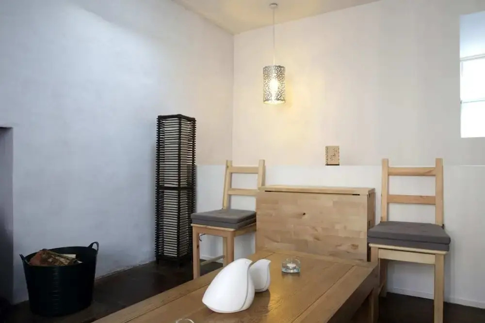 1 Bedroom Central Apartment 5 Minutes From Haymarket