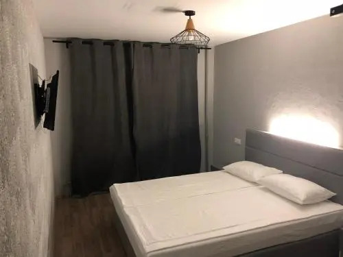 CM's Hotel