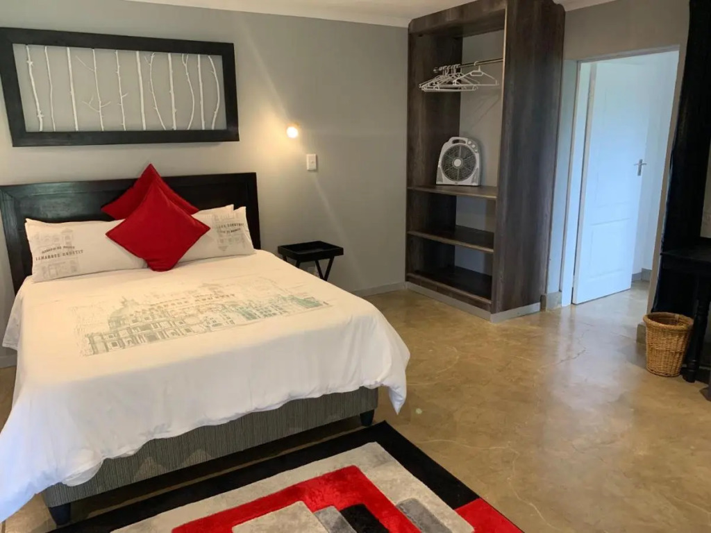 Mokoya Lodge