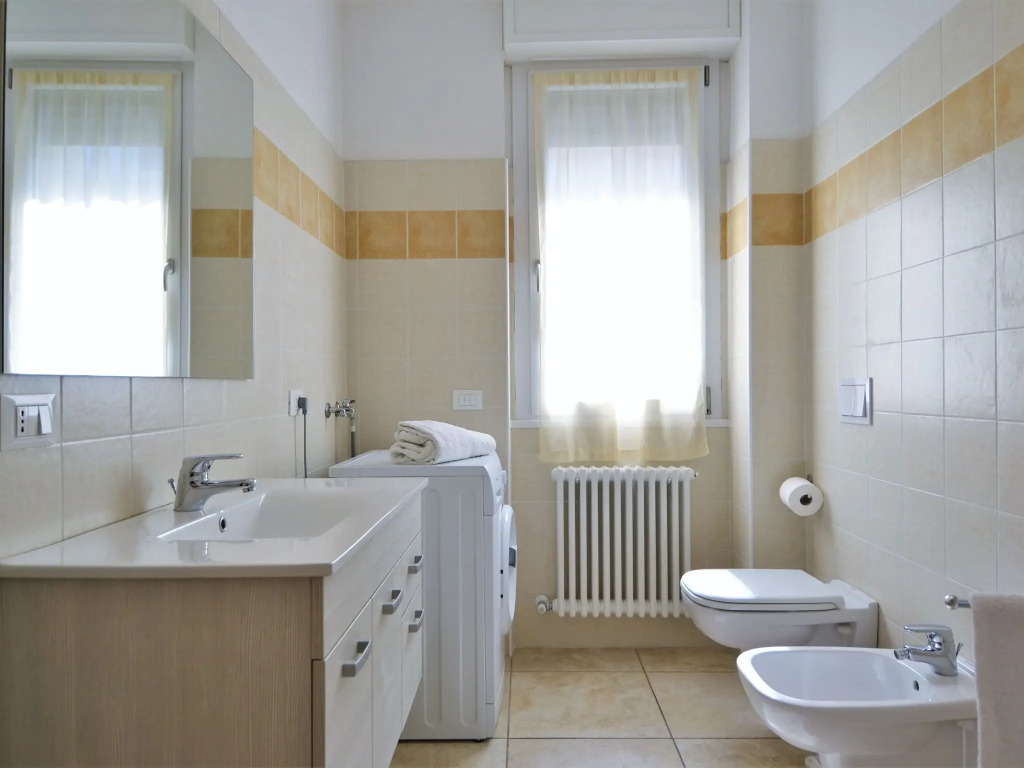 Snug apartment in Dervio with balcony or terrace