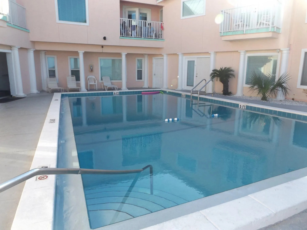 Pineapple Villas