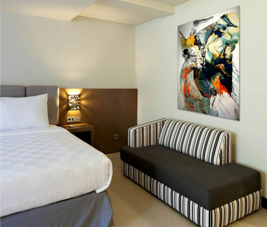 Euphoria Hotel