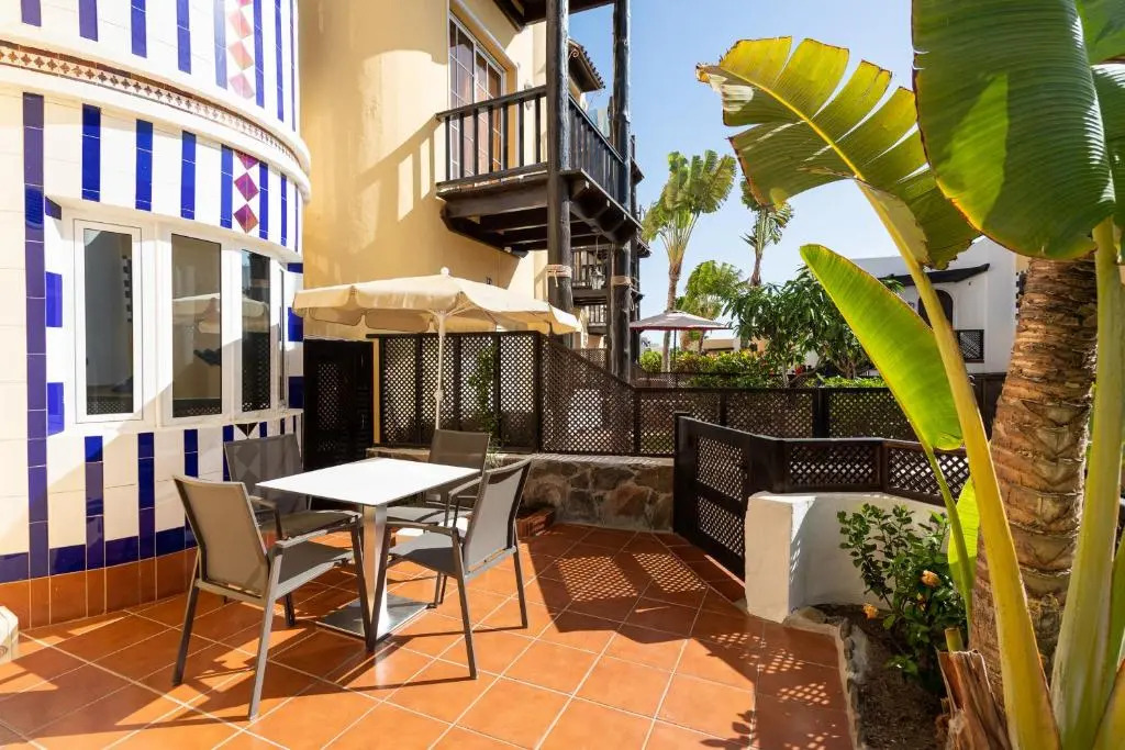 Cute next to beach & pool- P27 By CanariasGetaway