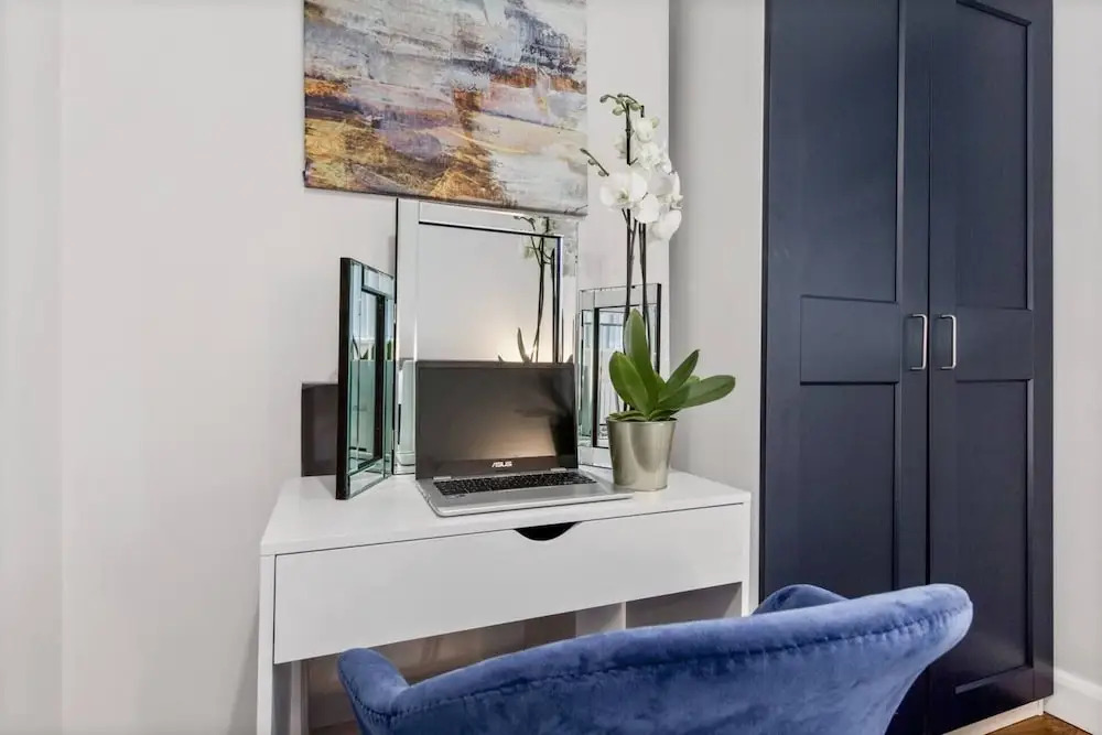 Home Away From Home With an Indoor Fireplace!