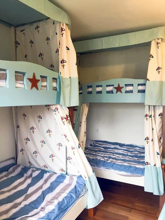 Uhome Hostel