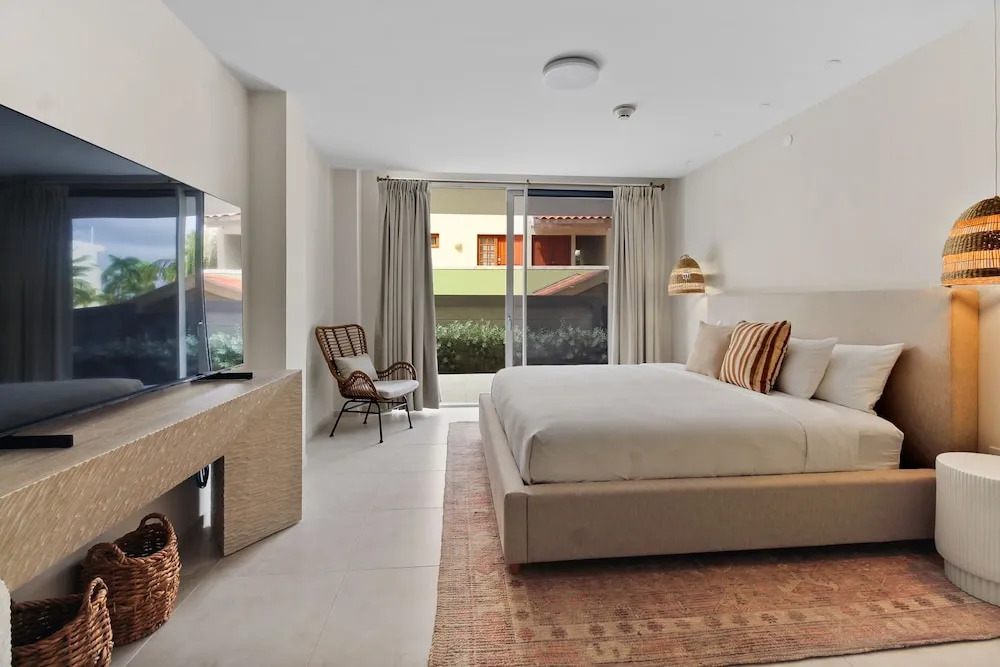 O Condominium Beachfront Residences, by Bocobay Aruba