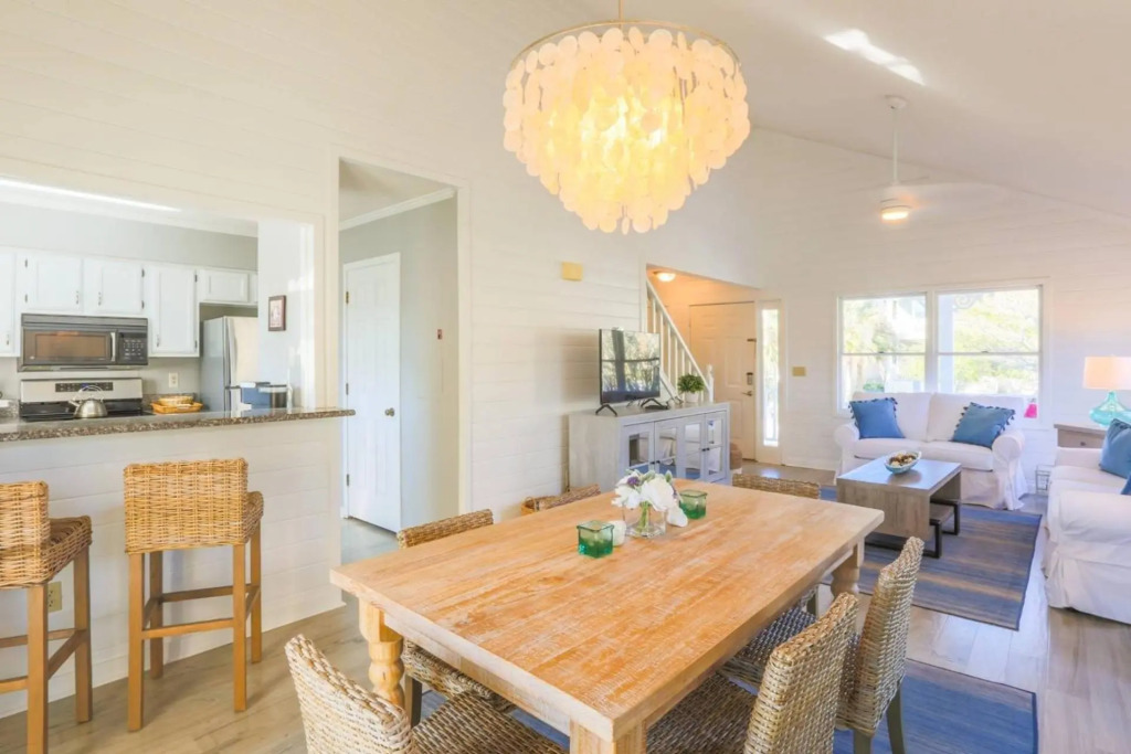The Coastal Cottage