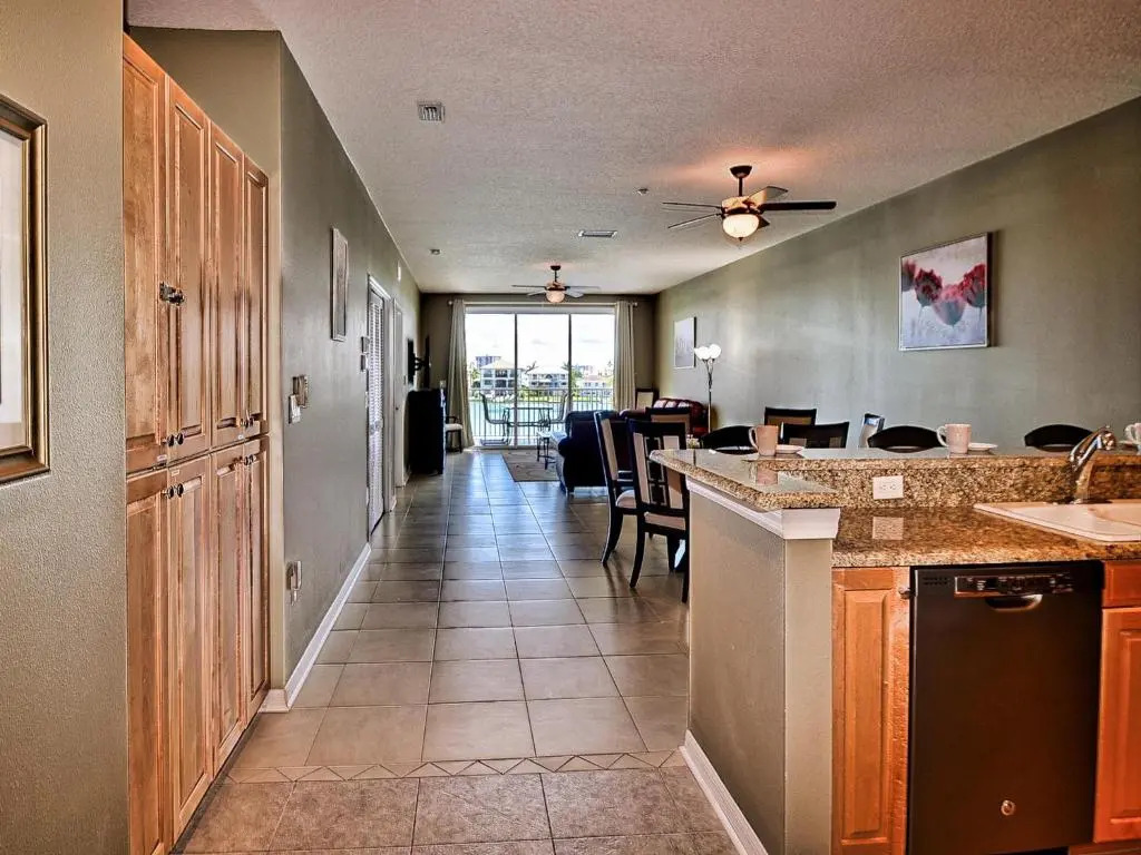 Island Key Condos 302