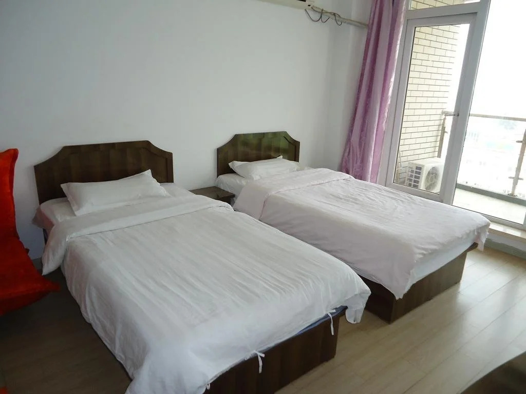 Yilanlou Inn With Garden View