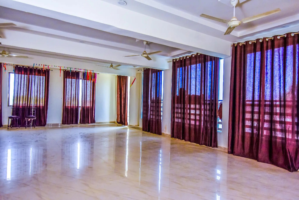 OYO Flagship 13585 Hotel Delight