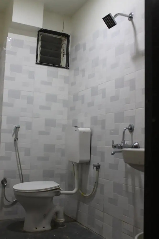 Hotel Mukesh residency