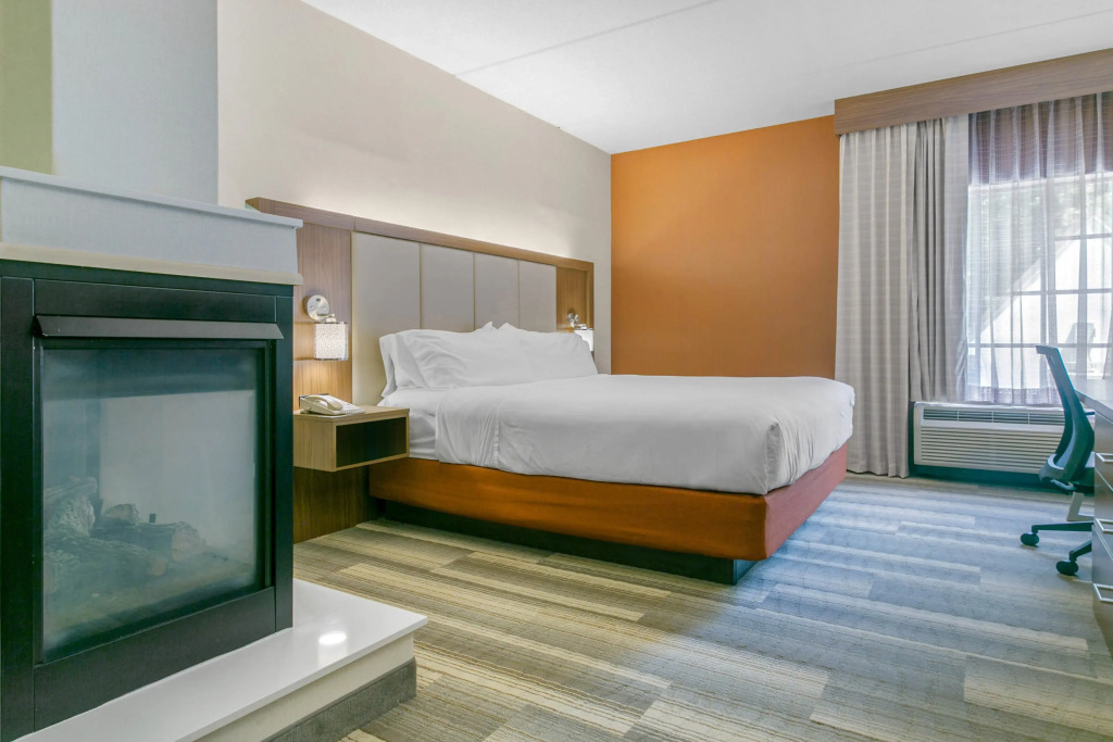 Holiday Inn Express Mount Arlington by IHG