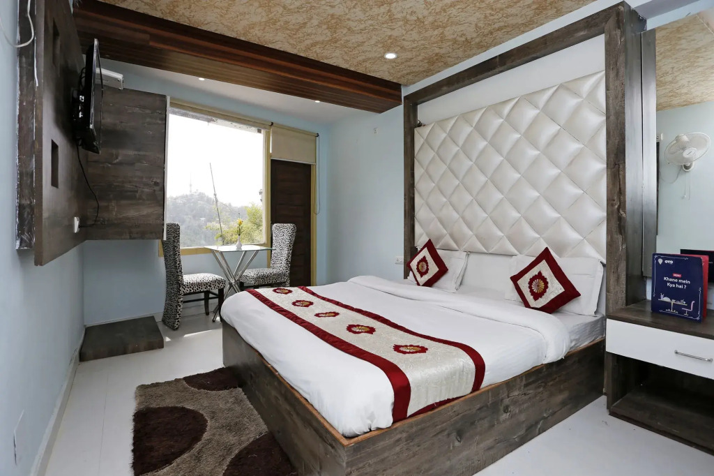 OYO Rooms 099 Near Victory Tunnel Shimla