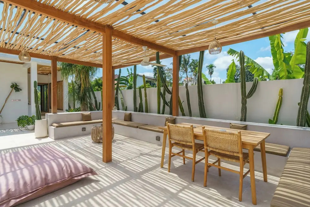 Villa Air - Brand New Stylish 2BR Villa in Pererenan