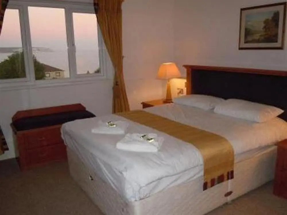 Sunrise Hotel