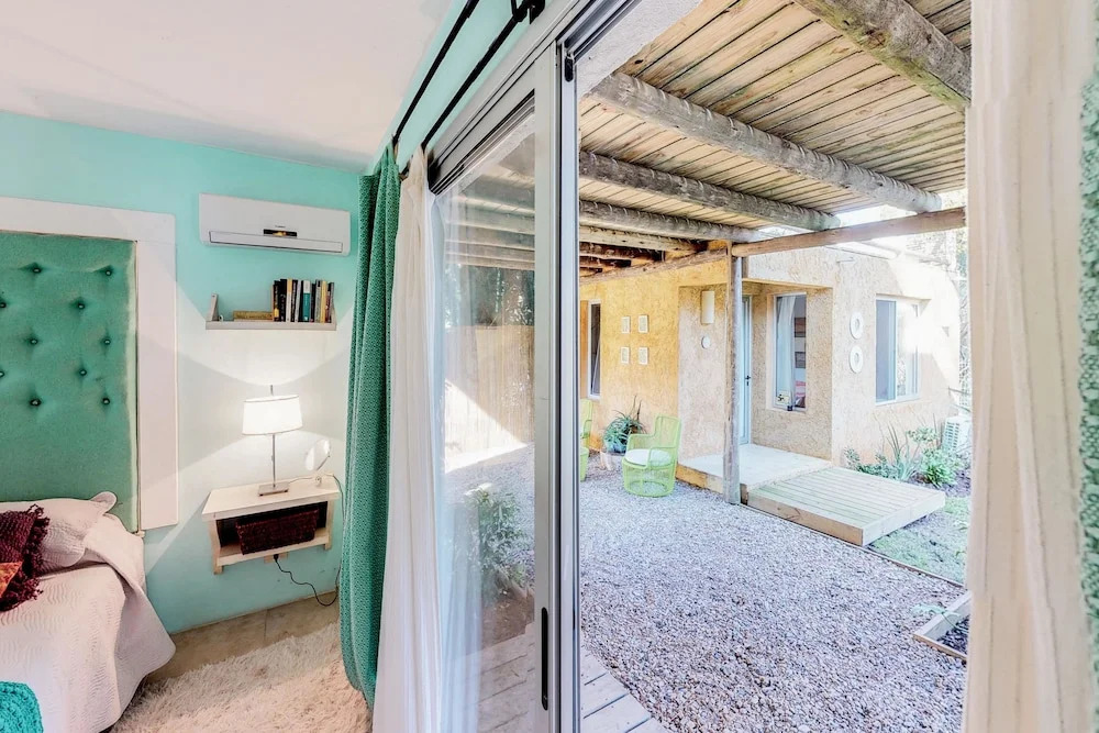 Casa con piscina privada Montoya I