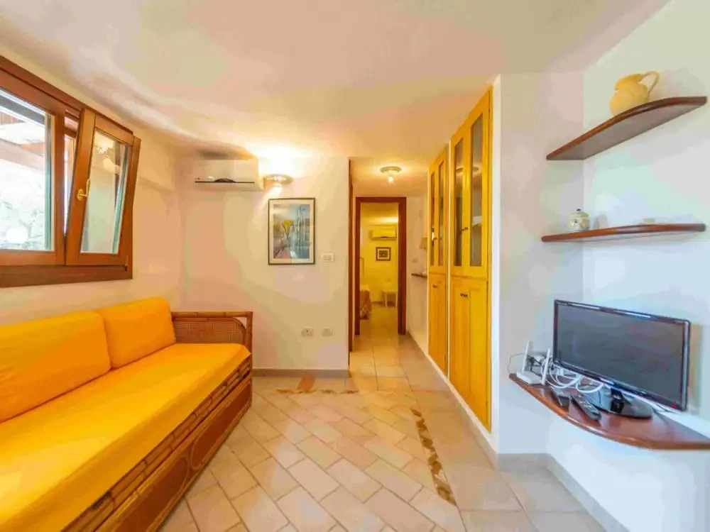 Gorgeous Retreat Just a few Meters From the sea