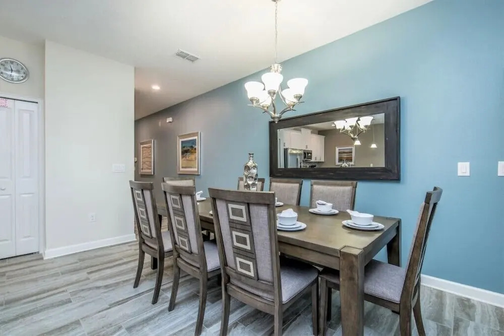 4 bedroom 1601MVD
