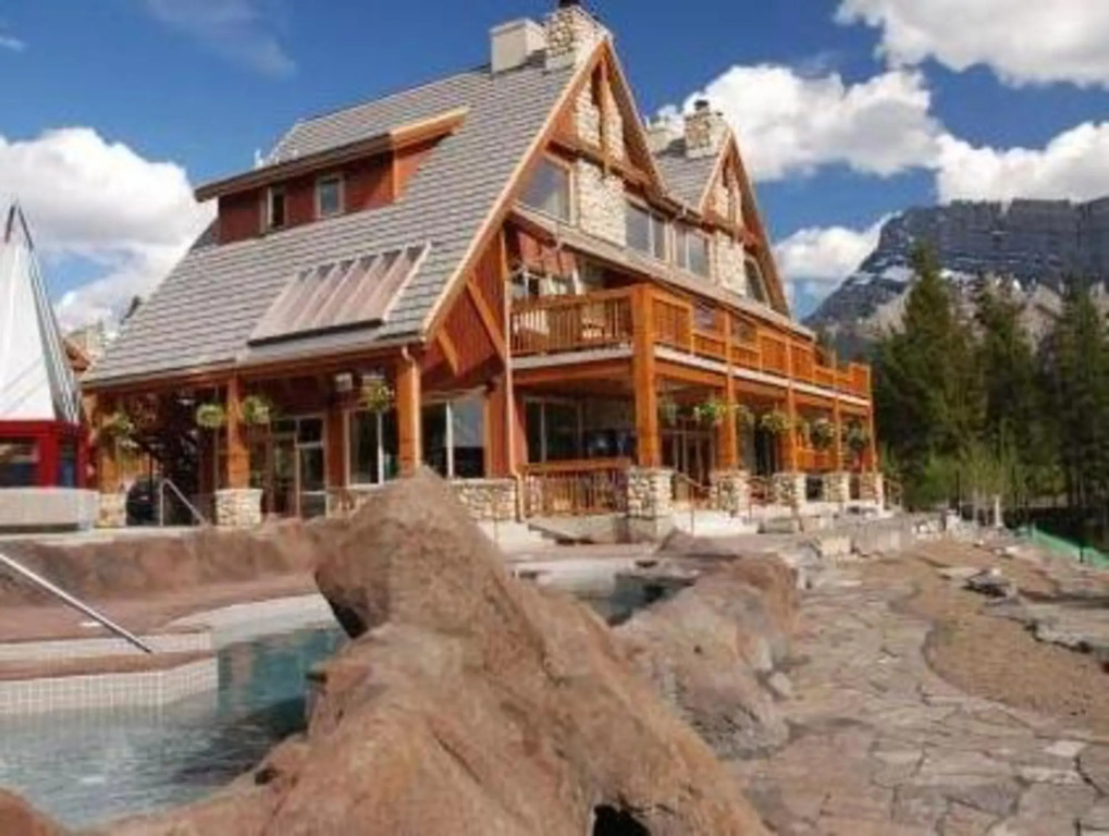 The Hidden Ridge Resort