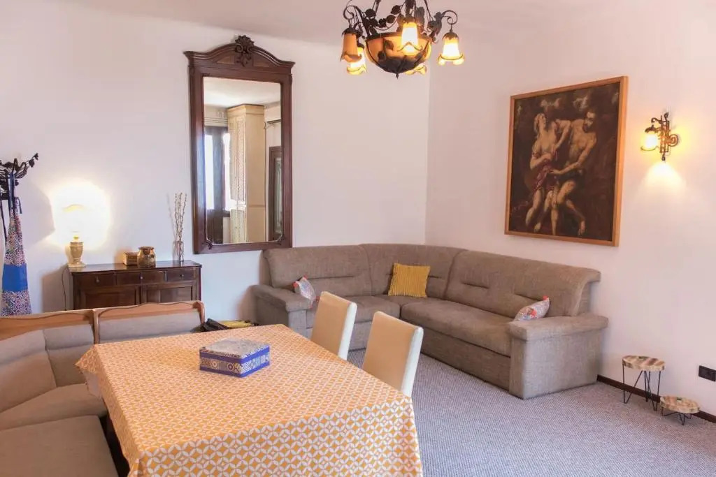 10 Modern Living in the Heart of the City