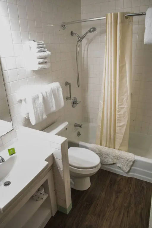 Fairway Overnight & Extended Stay