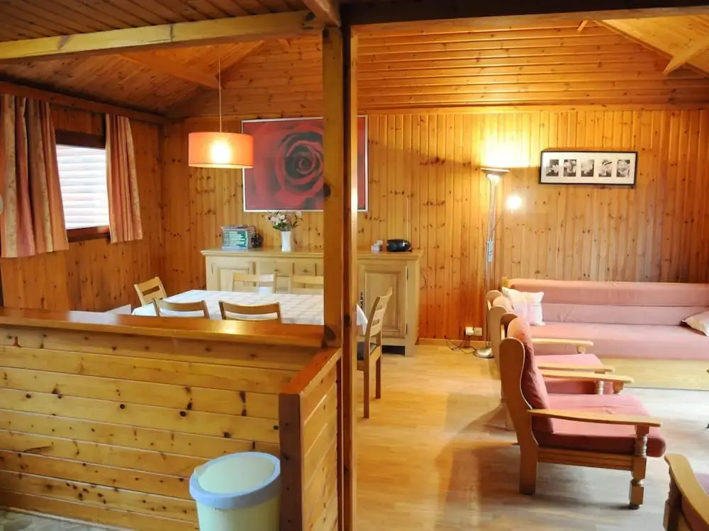 Cozy, Wooden Chalet With Deck, Near Durbuy