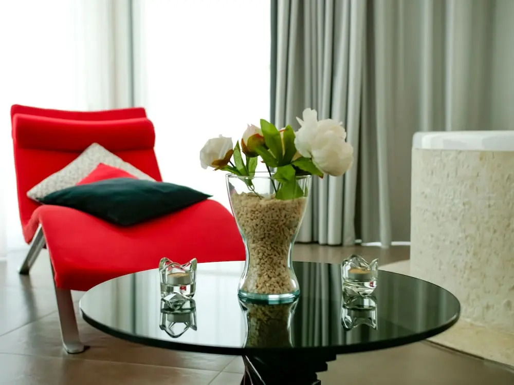 Max Luxury Suite