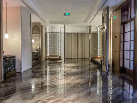 HuaMan Hotel