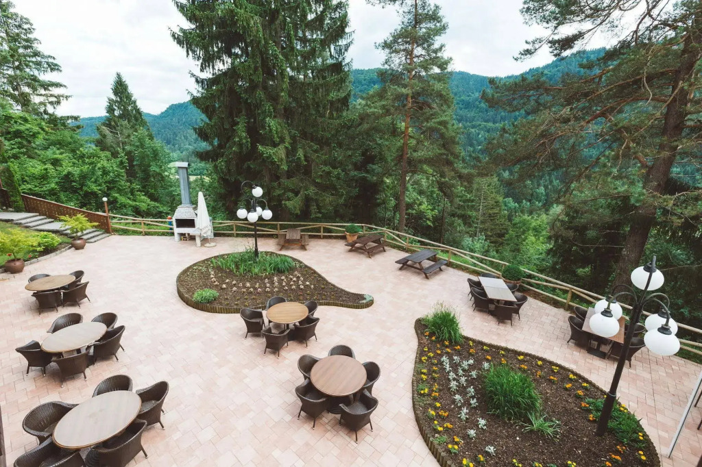 Hotel Ribno