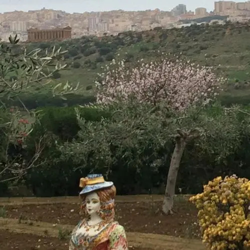 Il Giardino di Athena vista Valle dei Templi