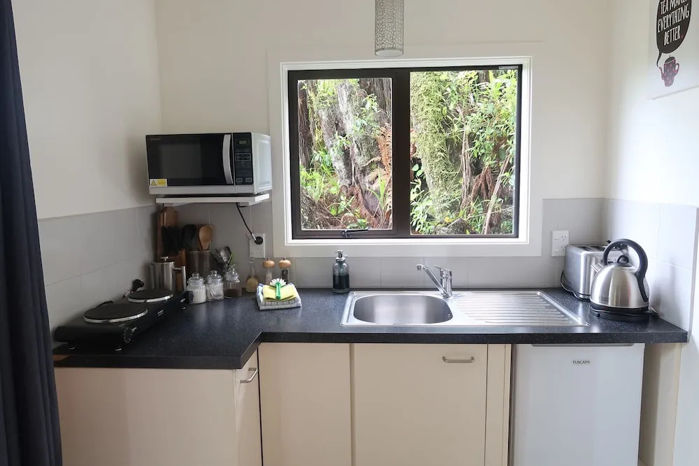 Te Nikau Retreat