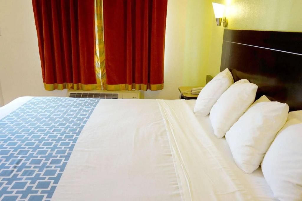 Budget Inn Oakland