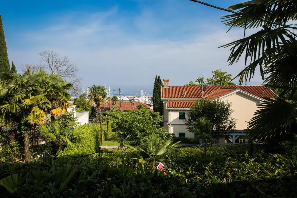 Apartments Irina